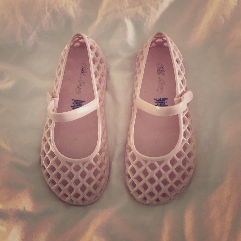 Girls casual shoes size 10